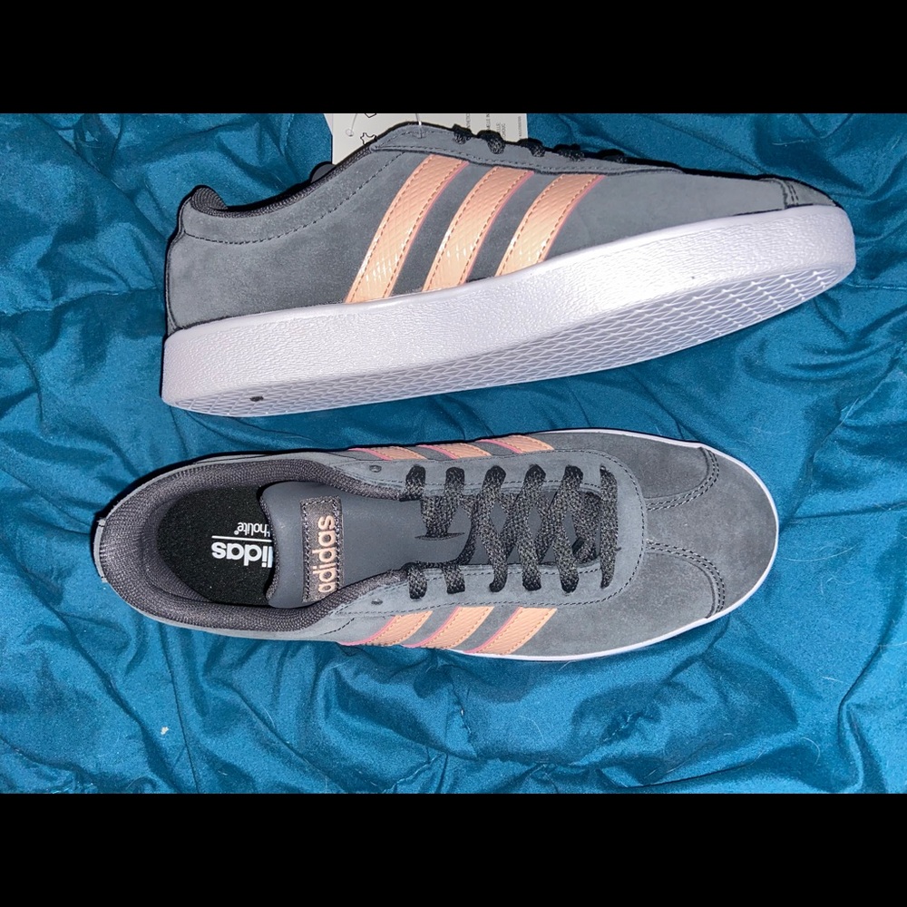 Adidas VL Court 2.0